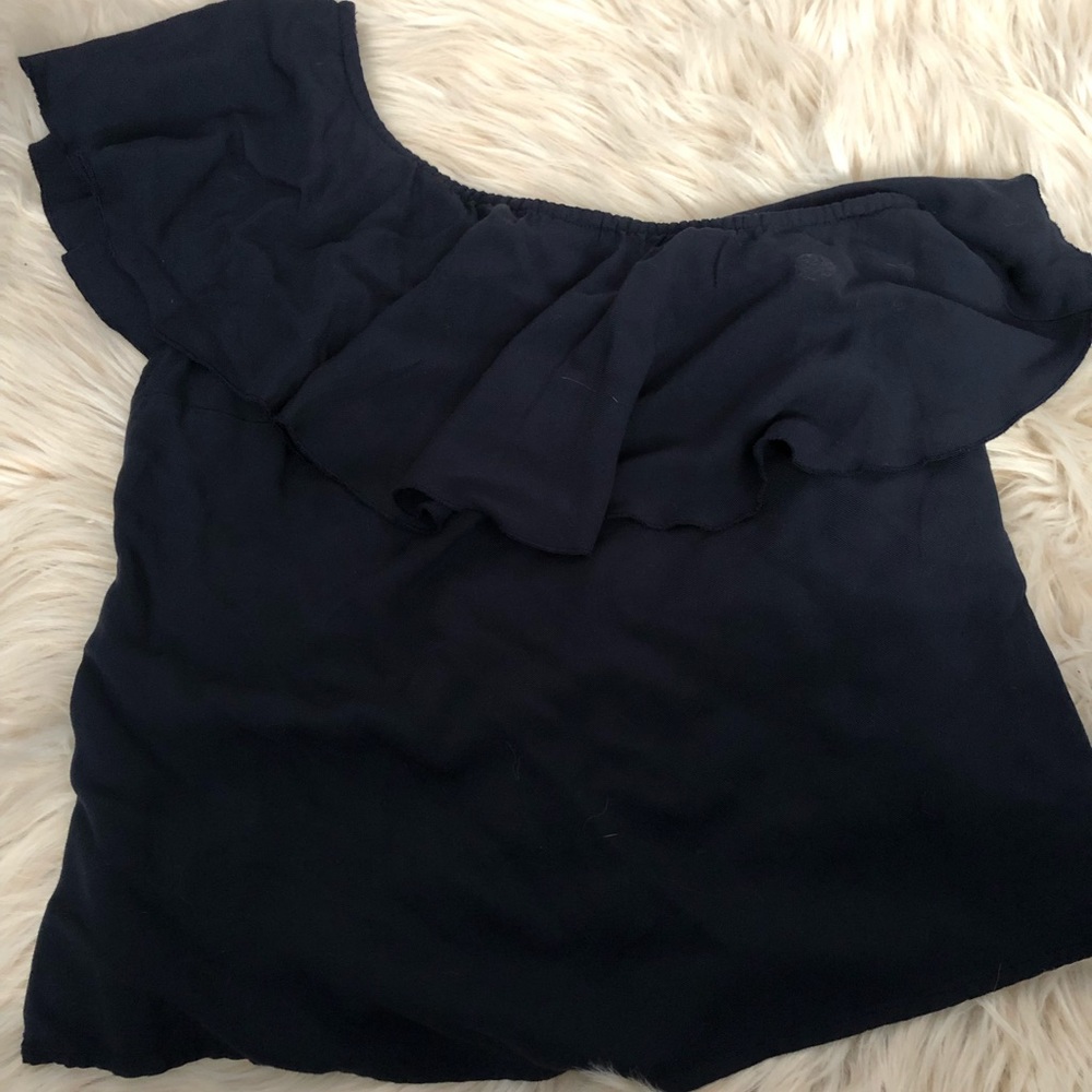 Abercrombie & Fitch One shoulder top